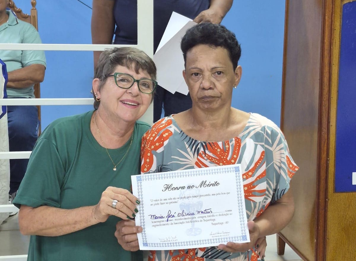 Foto da premiação e comemoração dos 44 anos da AAAT 22 de 36