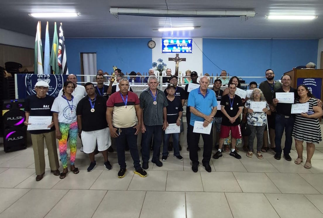 Foto da premiação e comemoração dos 44 anos da AAAT 26 de 36