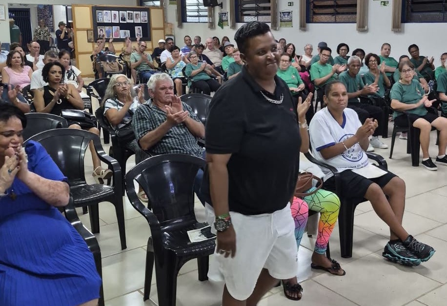 Foto da premiação e comemoração dos 44 anos da AAAT 36 de 36